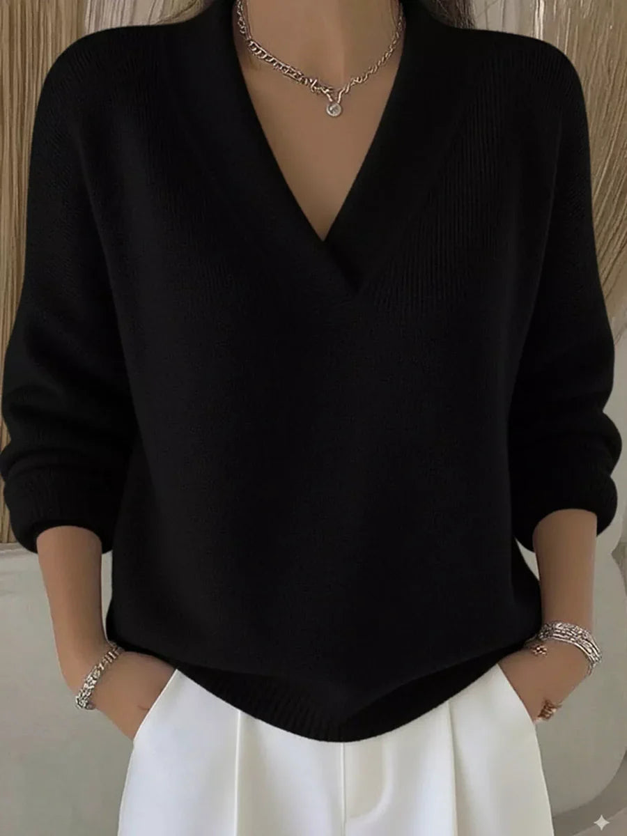 Faye - Relaxed V-Neck Sweater